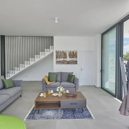 Elite Pearl Villa *