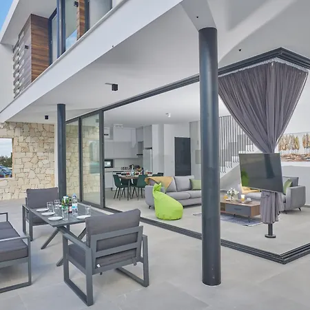 Elite Pearl Villa *