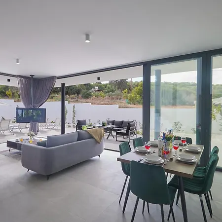 Elite Pearl Villa Protaras