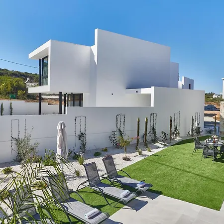 Elite Pearl Villa *